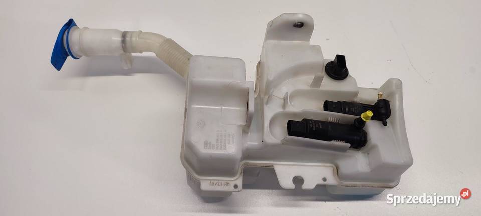 AUDI Q3 8U ZBIORNICZEK SPRYSKIWACZY 8U0956451N dolnośląskie