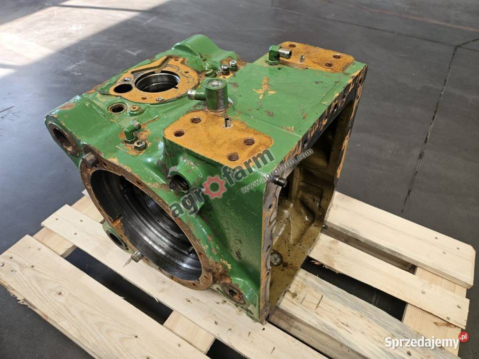 Obudowa tylnego mostu John Deere 6200 6100