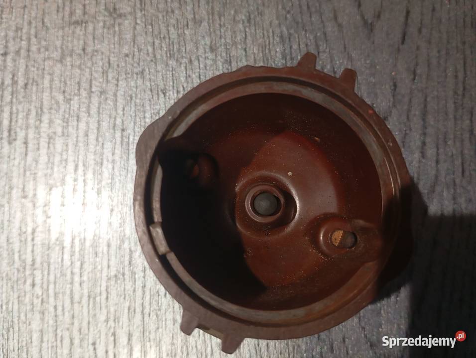 Kopułka aparatu zapłonowego fiat 126p maluch