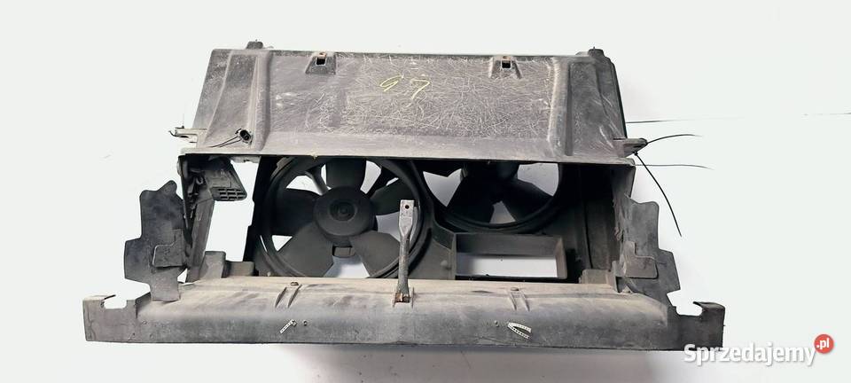 OBUDOWA WENTYLATORÓW CHEVROLET CORVETTE C4 LIFT osobowe