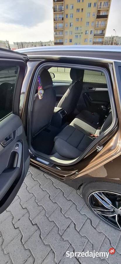 Sprzedaję Audi A4 B8 20tdi z 2013 roku Sieradz