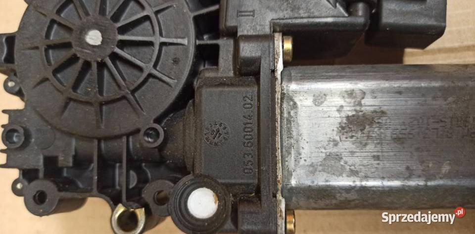 Silniczek szyby drzwi Audi A6 C5 Przód Prawy