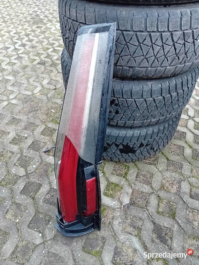 Lampa Prawa Tył Tylna Cadilac Escalade 2015 Poznań