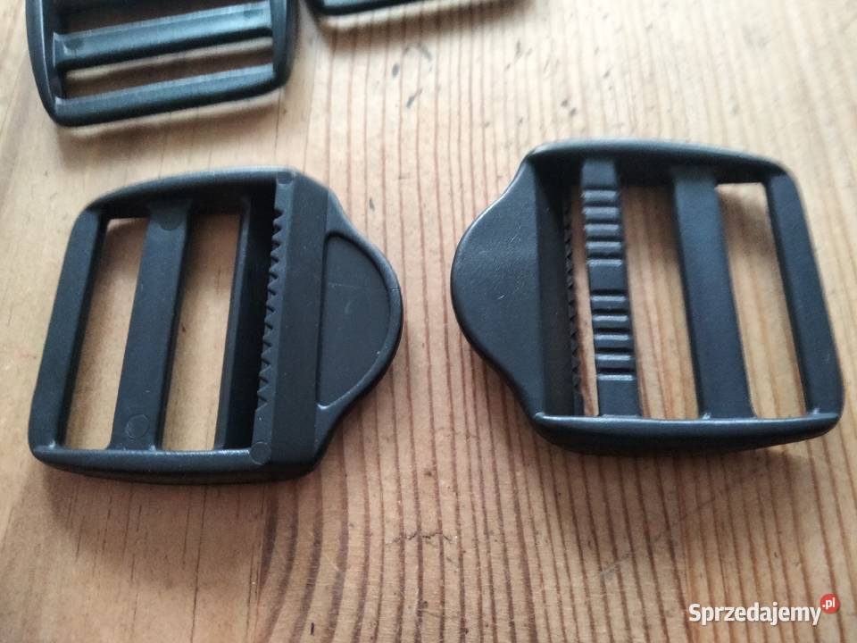 Regulator z tworzywa sztucznego kolor czarny Uniseks Pozostałe wielkopolskie Ostrów Wielkopolski