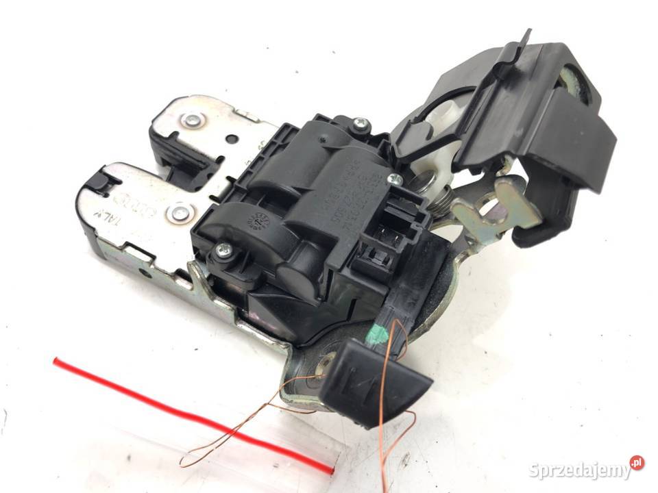 ZAMEK KLAPY TYŁ AUDI A1 8X Hatchback 8R0827505 osobowe