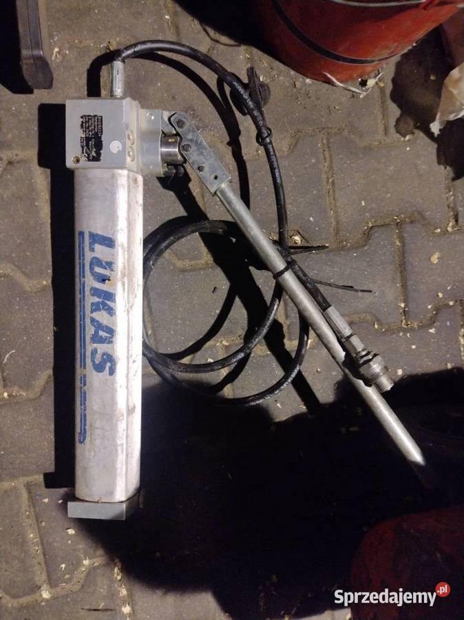 Pompa hydrauliczna ręczna Lucas do zasilania
