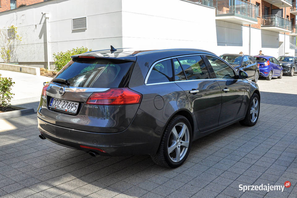 Opel Insignia 20T 250 4x4 Salon Skóry manualna Wrocław