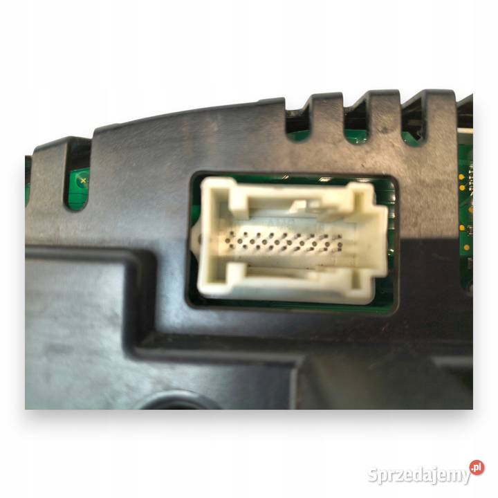 LICZNIK ZEGARY A2035404947 Mercedes W203 22 27 osobowe Chełm