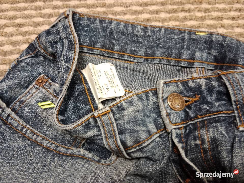 DKNY jeans W28 L32