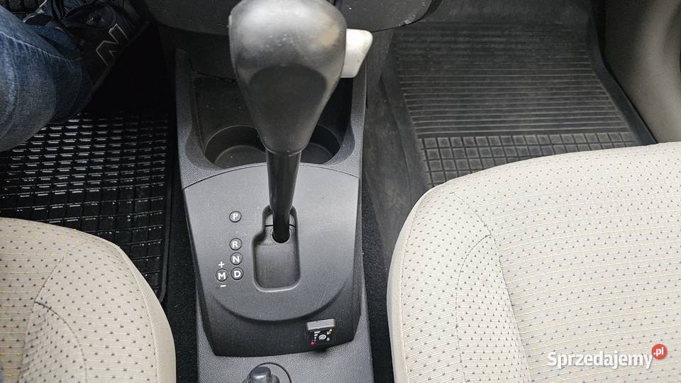 Renault Clio 16 benzyna 110 gaz LPG Automat Rok produkcji 2005 Zarszyn