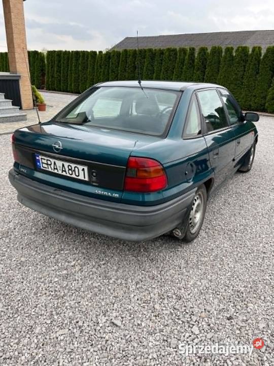 Opel Astra K łódzkie