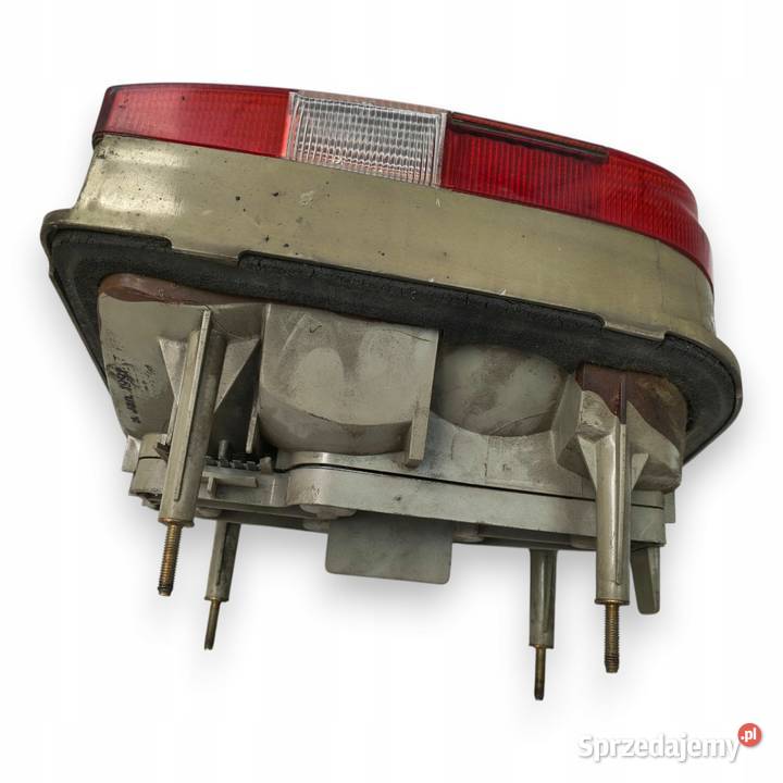 LAMPA LEWA Ford Sierra kombi 19821994r tylna Chełm