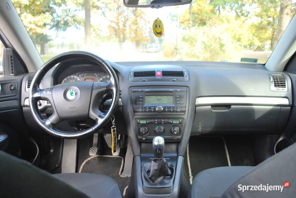 Skoda Octavia Zadbana Klima Czujnik Parkowania 4/5 sprzedam