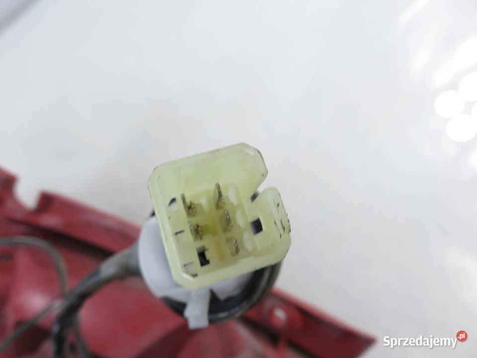 LAMPA PRAWA TYLNA SUZUKI SWIFT III sprzedam