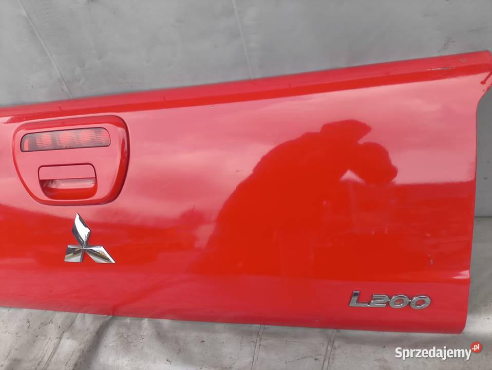 MITSUBISHI L200 IV BURTA KLAPA TYLNA PAKI osobowe Radom