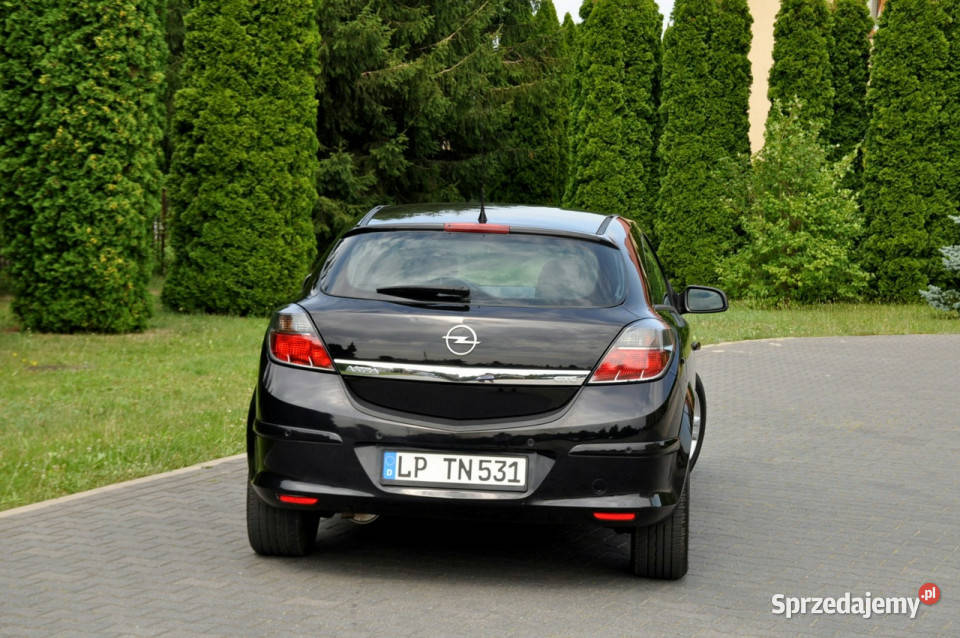 Opel Astra GTC 14i90GTCCzarnaKlimatronikI Ostrów Mazowiecka