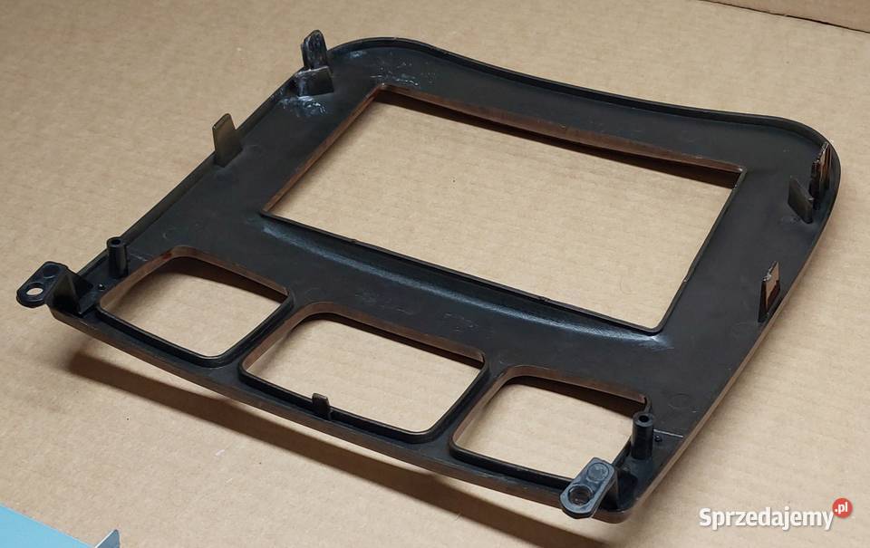 CARAV 11410 RAMKA RADIA 2 DIN MERCEDES W220 Mielęcin