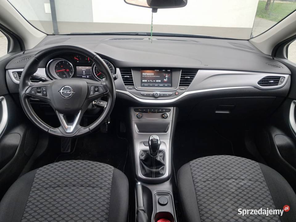 Opel Astra K 2017R Benzyna 14 TURBO 16V 125