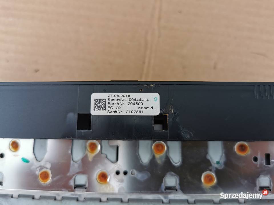 Radio cd audi Q5 8r lift 8R1035746K 8R1035746G Wyposażenie wnętrza Sieraków sprzedam