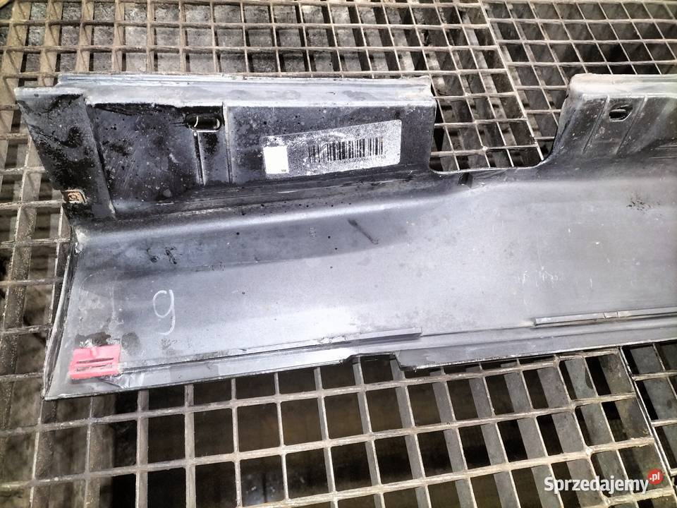 Nakładka progu lewa strona BMW E65 Black osobowe Progi Poręba