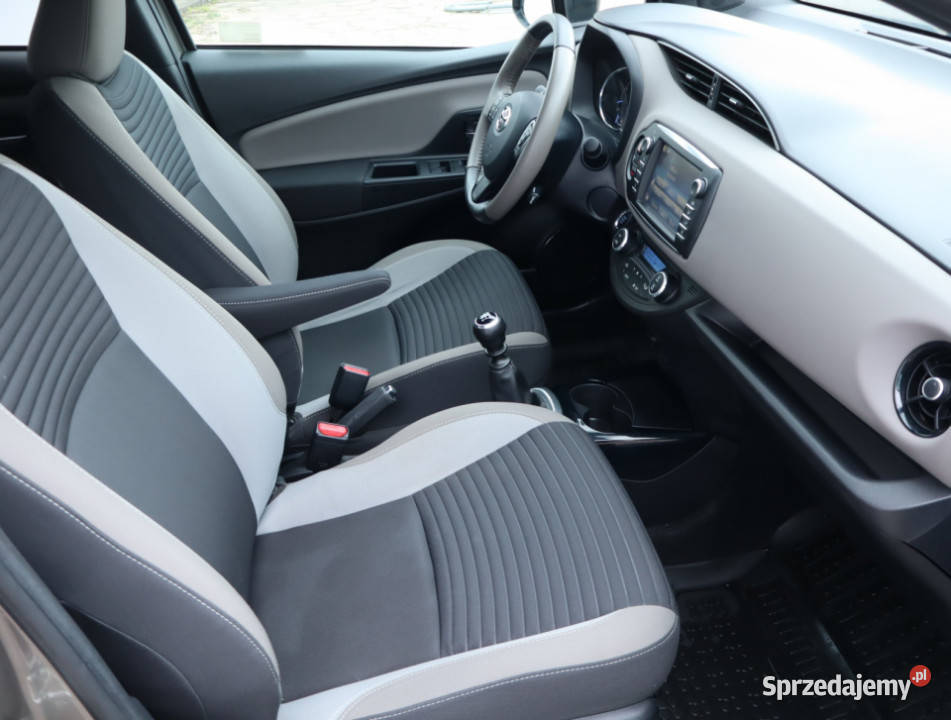 Toyota Yaris 15 Dual VVTi Łódź