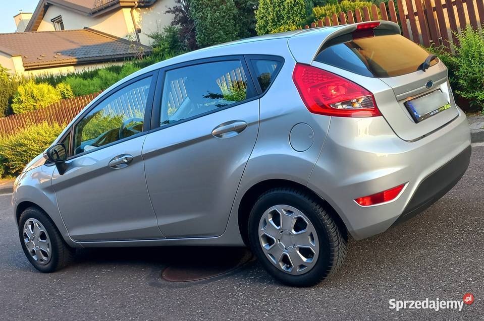 Ford Fiesta 125 82 5drzwi klimatyzacja nieuszkodzony śląskie Katowice