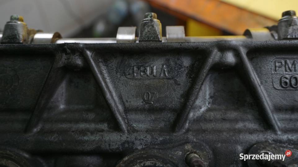 RANGE ROVER 36 TD V8 08r 272 glowica prawa osobowe Suków