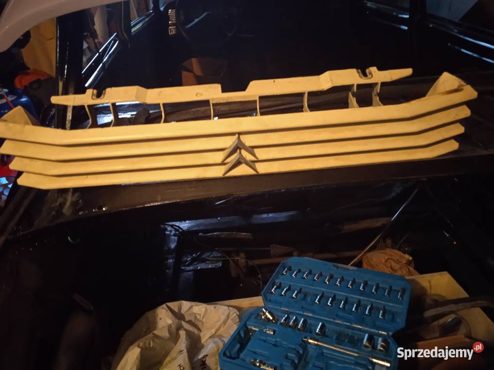 atrapa citroen CX MK2 Łódź