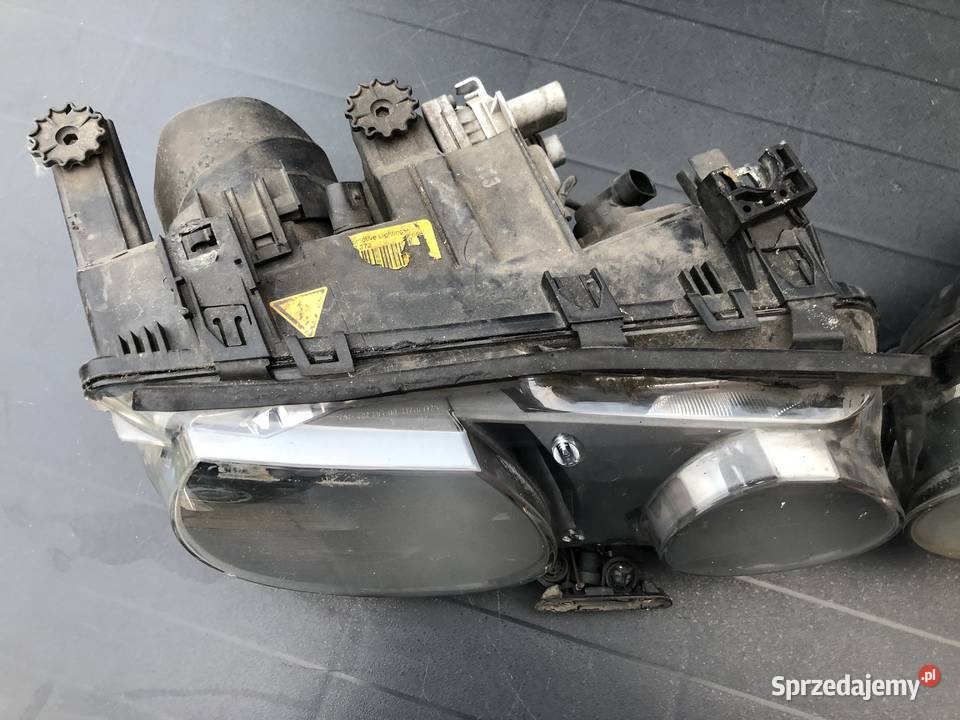 Lampy przednie Bi Xenon BMW e46 Compact