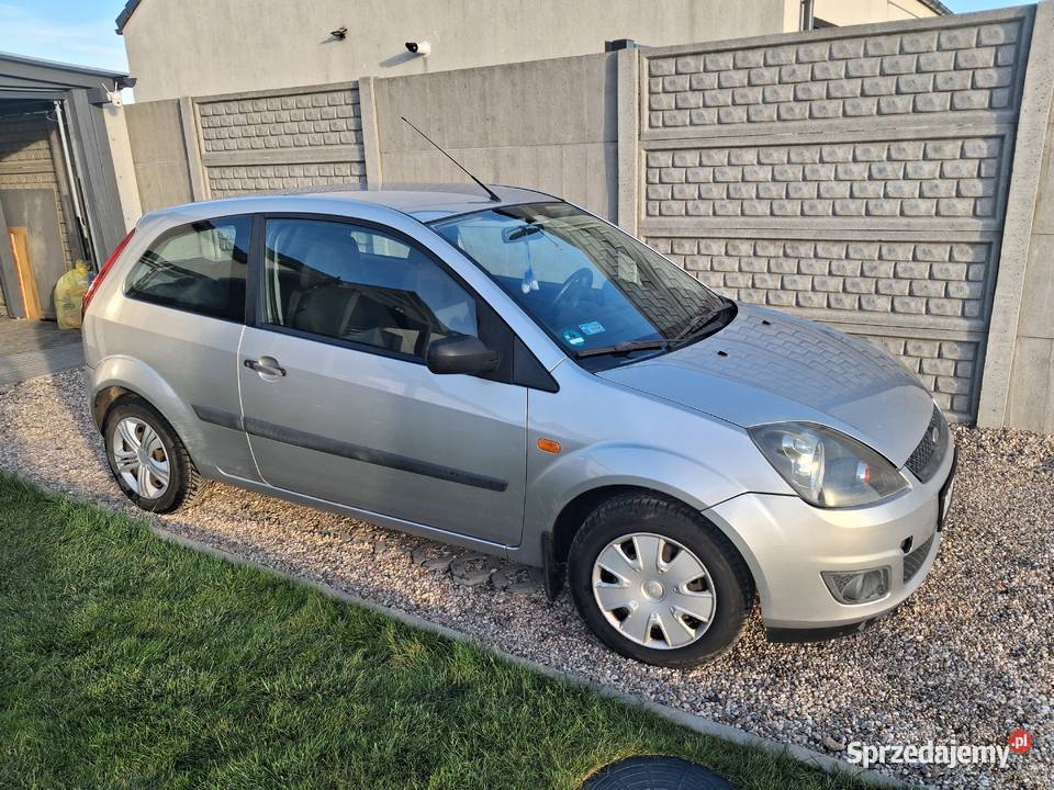 Sprzedam ford Fiesta 2007 13 benzyna Fiesta