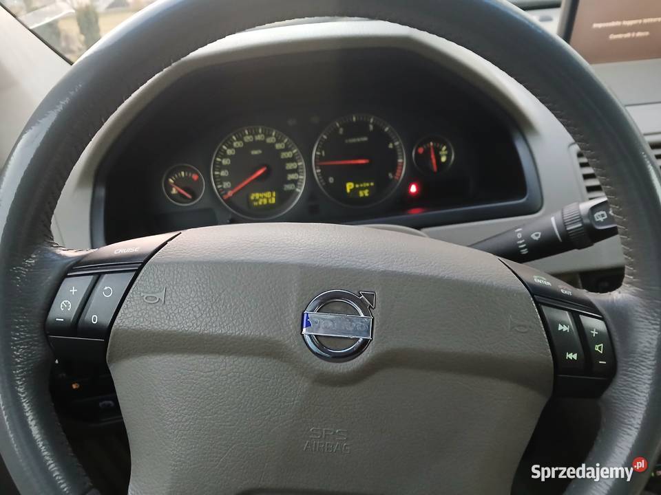 Volvo XC90 2004r 24 D 294 przebiegu
