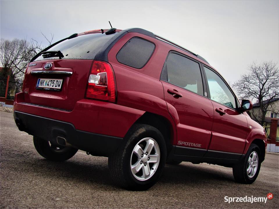 Kia Sportage 20 141 benzyna 4WD sprowadzony 4x4 welurowa tapicerka Radom sprzedam