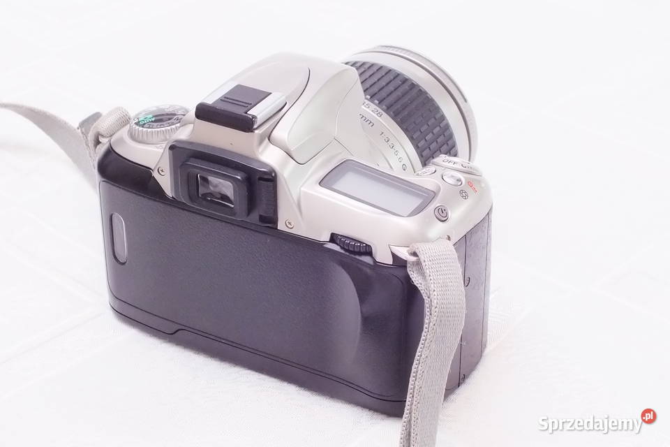 Nikon F55 AF Nikkor 2880 3356 G Lubin