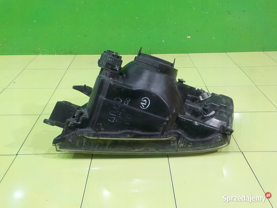 MITSUBISHI PAJERO III 35 B 01r 5D lampa prawa Lampy przednie Suków