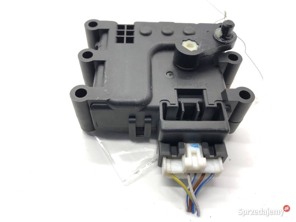 SILNIK NAGRZEWNICY MAZDA CX7 0614 osobowe