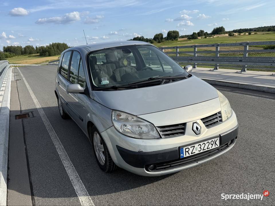 Renault Scenic II 2004 20 blpg podkarpackie Kamień