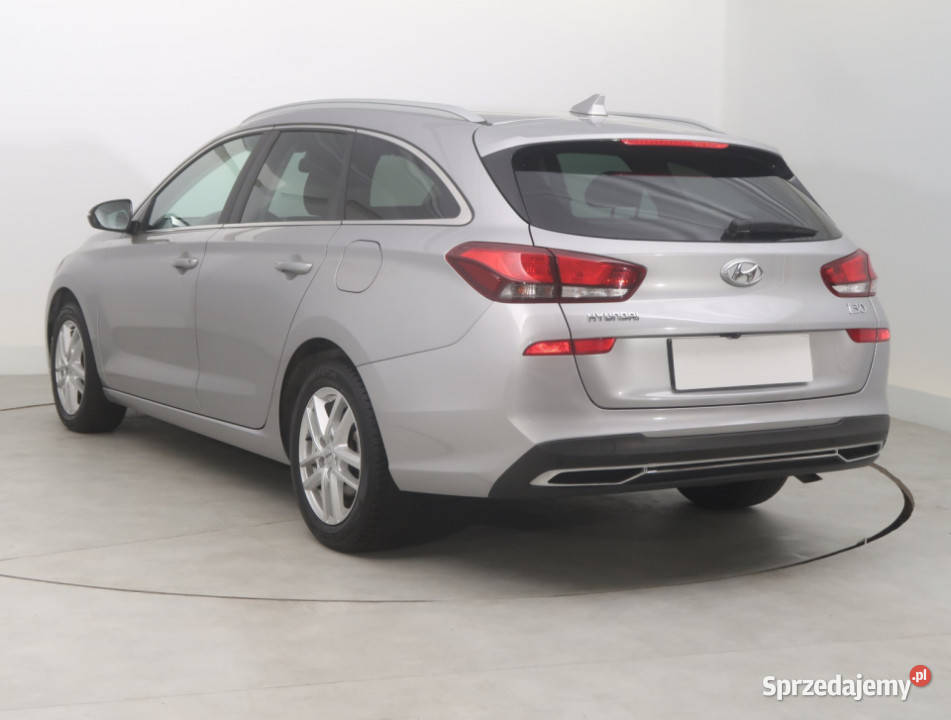 Hyundai i30 10 TGDI kamera cofania sprzedam