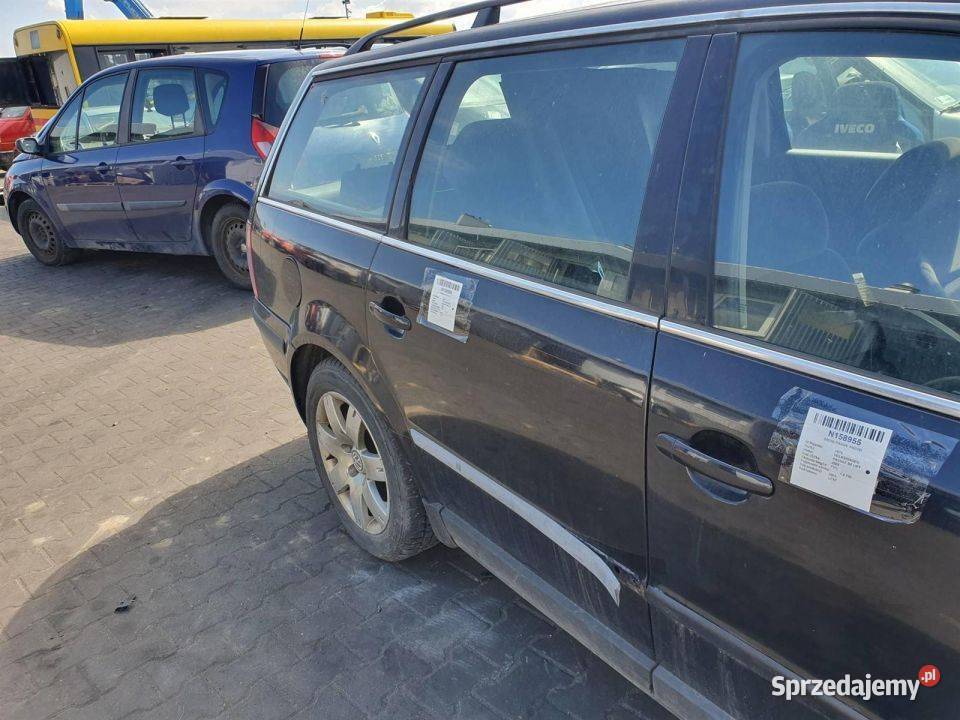 DRZWI PRAWE TYŁ VOLKSWAGEN PASSAT B5 LIFT LC9Z