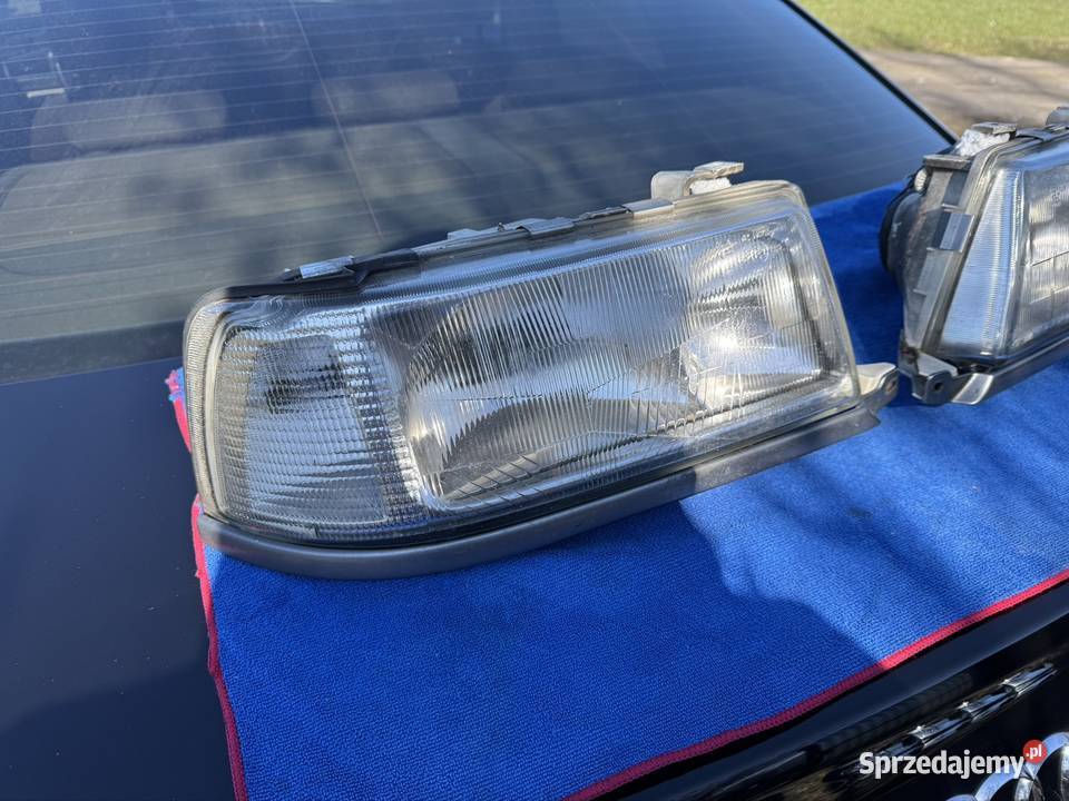 Lampy Zespolone Audi 80 B4 nie S2 RS2 Baranów