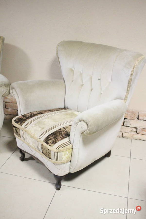 Zestaw dwóch foteli ładne obicie Pszczyna