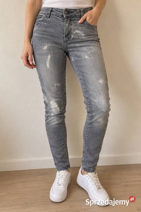 Szare jeansy Reserved damskie rozmiar 34 Spodnie Pruszków