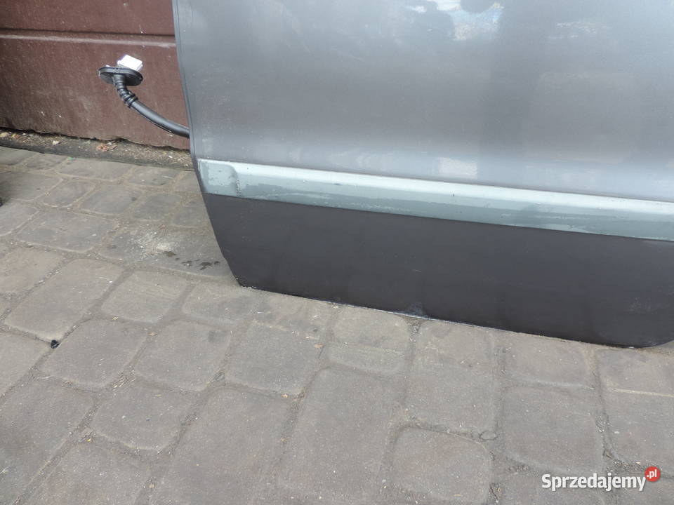 VOLVO V40 I FL DRZWI LEWE TYLNE TYŁ 34722 Nowy Sącz