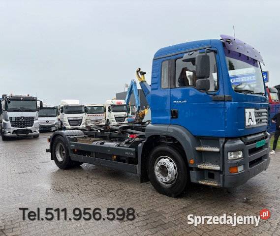 Hakowiec 2 osiowy 4x2 Man TGA Warszawa