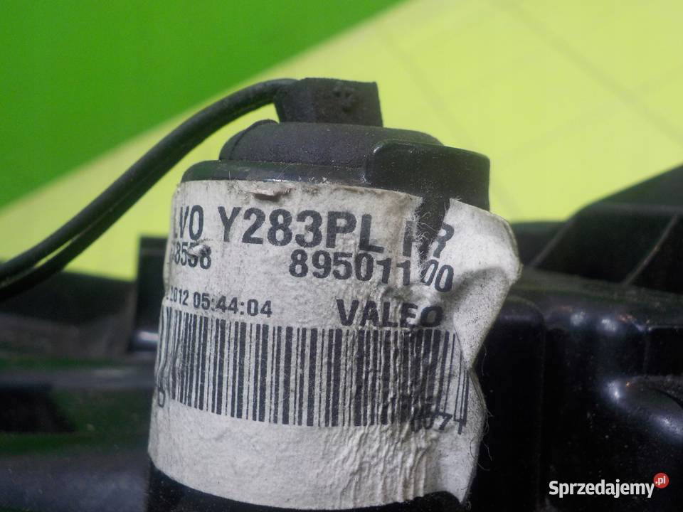 VOLVO S60 II V60 I 12r halogen lampa DRL prawa osobowe Suków