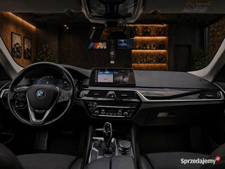 BMW Seria 5 520d Touring Sport Line isofix