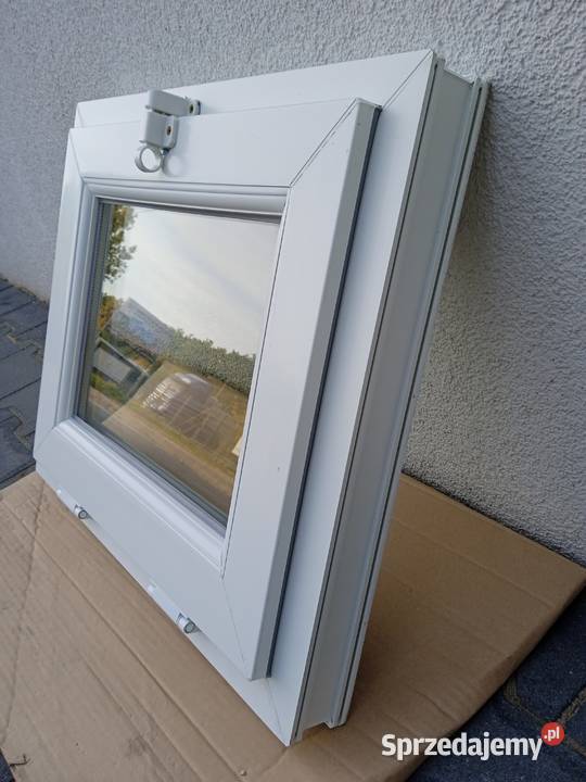 Okno gospodarcze uchylne Nowe PCV 600x500 Poznań