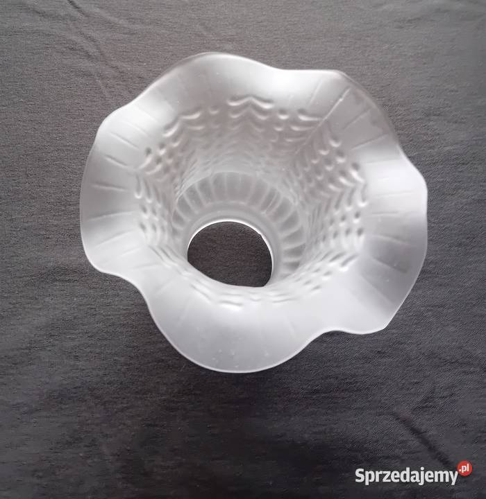 Klosz Tulipan do lampy kinkietu żyrandola Szkło Porcelana i szkło wielkopolskie Koźminek
