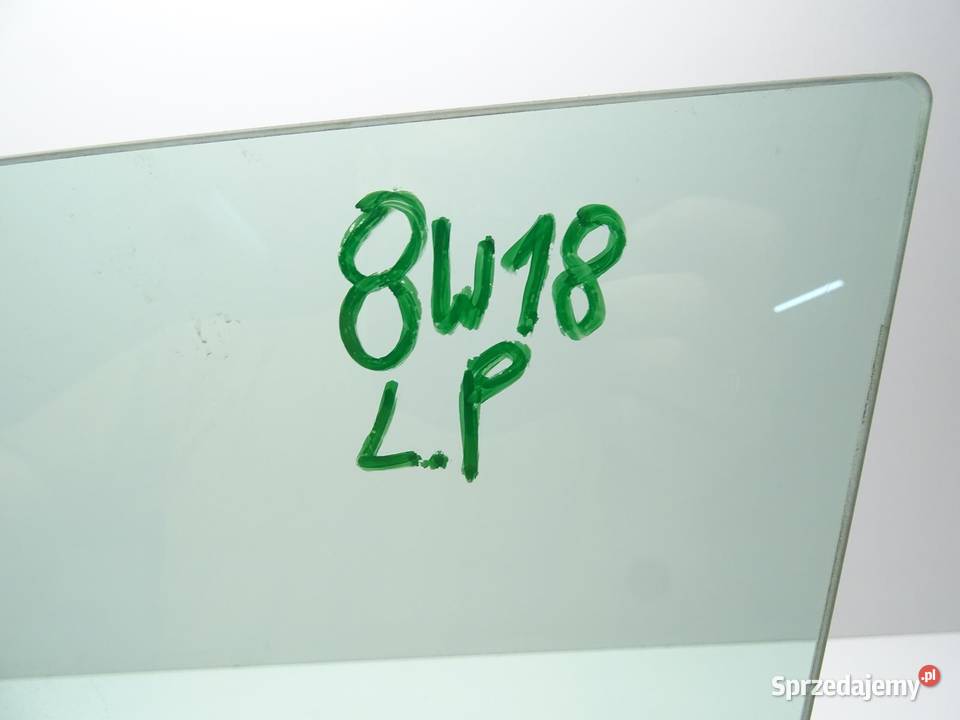 SZYBA BOCZNA DRZWI LEWA LEWY PRZEDNIA 5N0845201