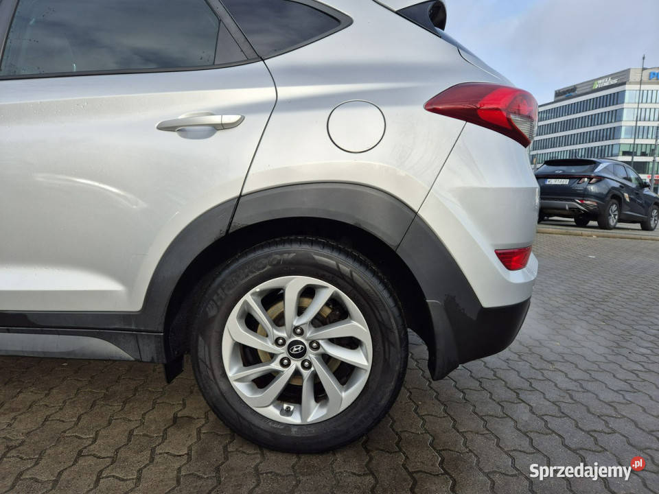 Hyundai Tucson 16 GDI 132 6MT FWD WersjaComfort klimatyzacja