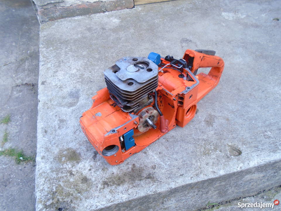 Husqvarna 242 Części Poświętne sprzedam
